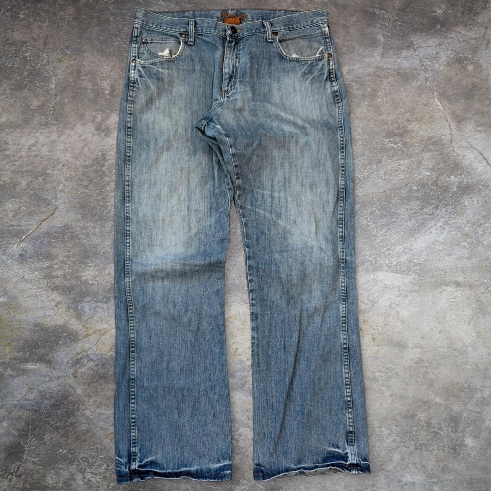 Vintage Wrangler Blue Bootcut Jeans Men's Size 36x33 Western Skater Denim Y2K